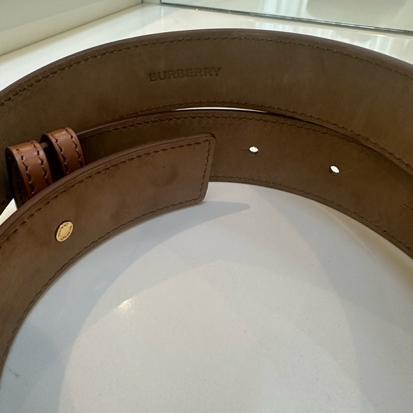 AUTHENTIC BURBERRY TB LEATHER BELT BAG - Picture 5 of 6
